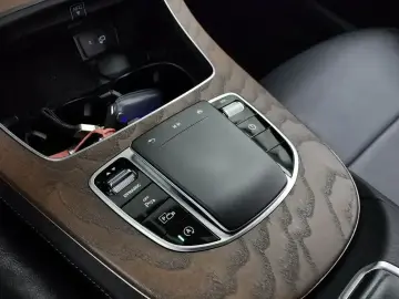 2021 Mercedes-Benz E-Класс с пробегом 61 354 км
