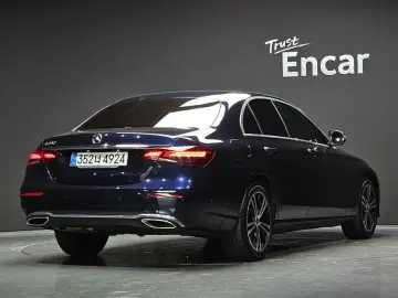 2022 Mercedes-Benz E-Класс с пробегом 68 505 км