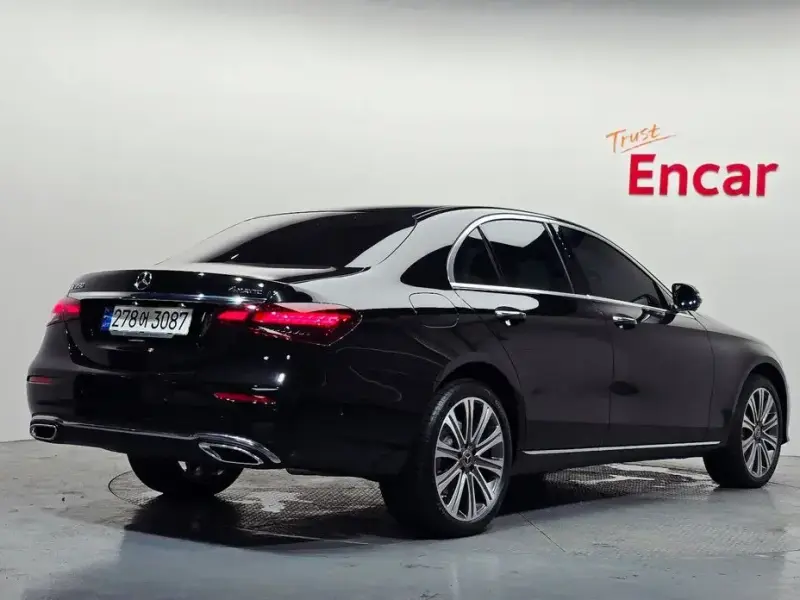 2023 Mercedes-Benz E-Класс с пробегом 1 500 км