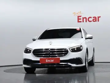 2022 Mercedes-Benz E-Класс с пробегом 100 117 км