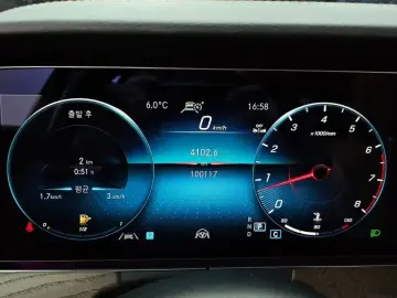 2022 Mercedes-Benz E-Класс с пробегом 100 117 км