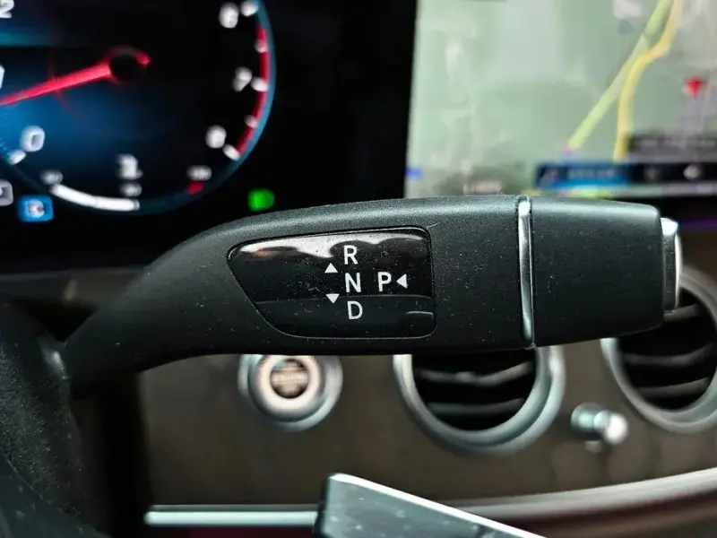 2022 Mercedes-Benz E-Класс с пробегом 100 117 км