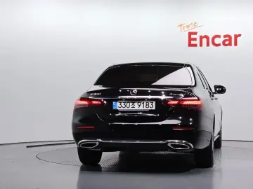 2022 Mercedes-Benz E-Класс с пробегом 44 148 км