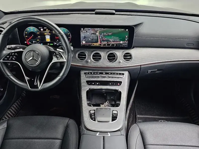 2022 Mercedes-Benz E-Класс с пробегом 44 148 км