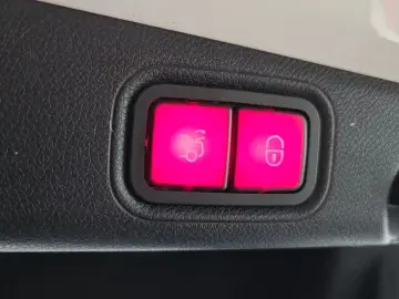 2022 Mercedes-Benz E-Класс с пробегом 100 117 км