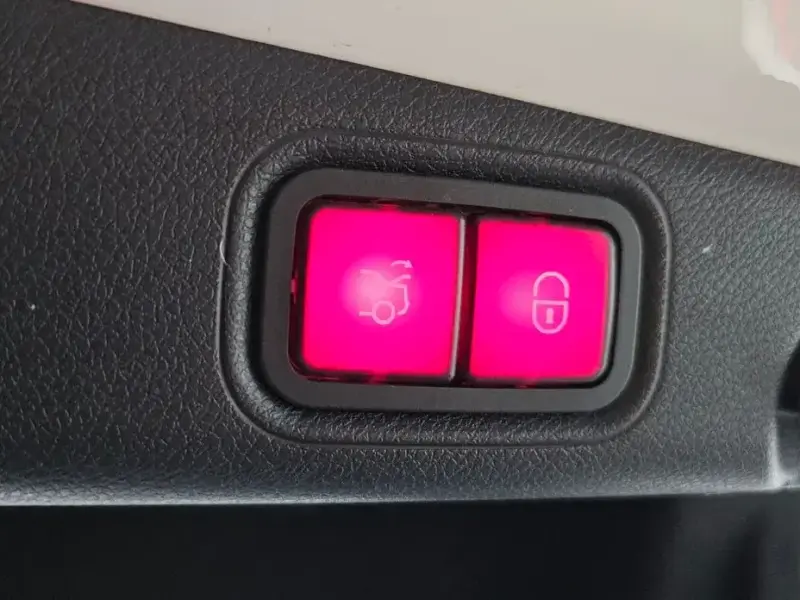 2022 Mercedes-Benz E-Класс с пробегом 100 117 км