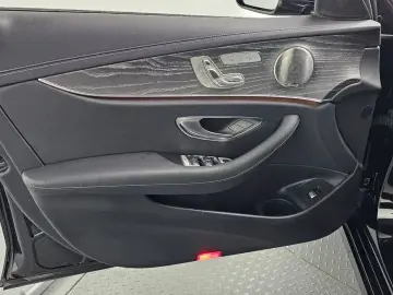 2022 Mercedes-Benz E-Класс с пробегом 44 148 км
