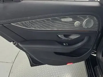 2022 Mercedes-Benz E-Класс с пробегом 44 148 км