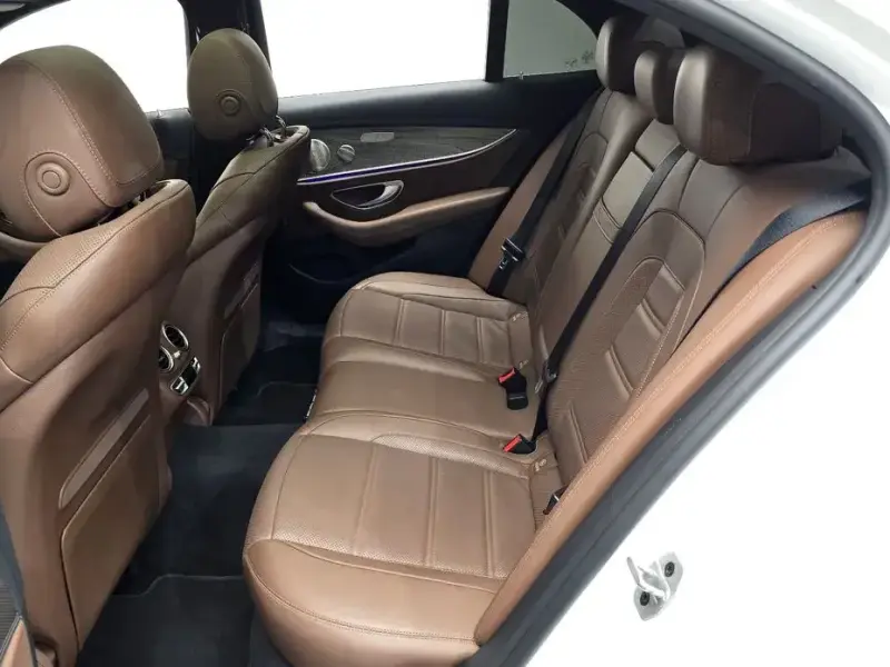 2021 Mercedes-Benz E-Класс с пробегом 67 259 км
