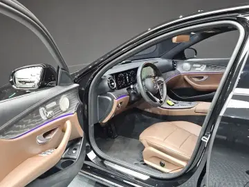 2023 Mercedes-Benz E-Класс с пробегом 57 057 км