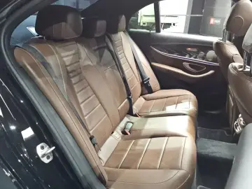 2023 Mercedes-Benz E-Класс с пробегом 57 057 км