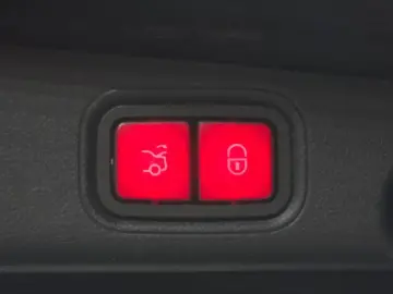 2021 Mercedes-Benz E-Класс с пробегом 75 870 км
