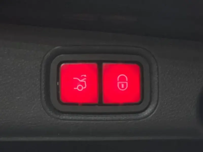 2021 Mercedes-Benz E-Класс с пробегом 75 870 км