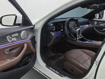 2023 Mercedes-Benz E-Класс с пробегом 27 692 км