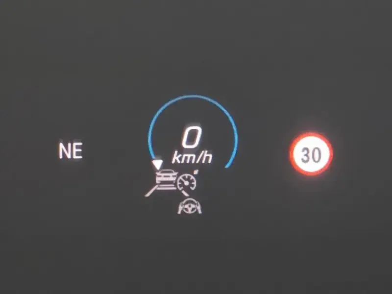 2023 Mercedes-Benz E-Класс с пробегом 27 692 км