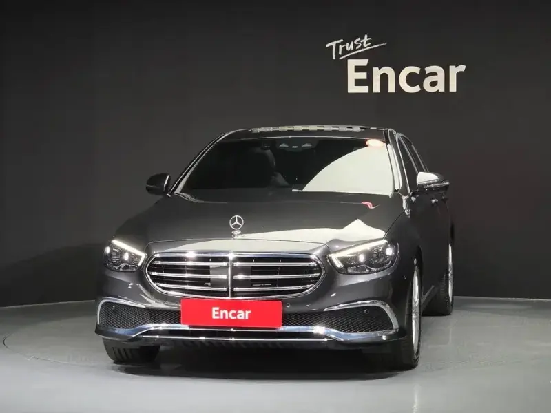 2021 Mercedes-Benz E-Класс с пробегом 33 936 км