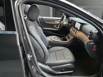 2021 Mercedes-Benz E-Класс с пробегом 33 936 км