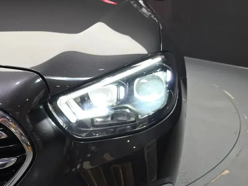 2021 Mercedes-Benz E-Класс с пробегом 33 936 км