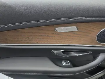 2021 Mercedes-Benz E-Класс с пробегом 33 936 км