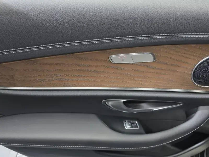 2021 Mercedes-Benz E-Класс с пробегом 33 936 км