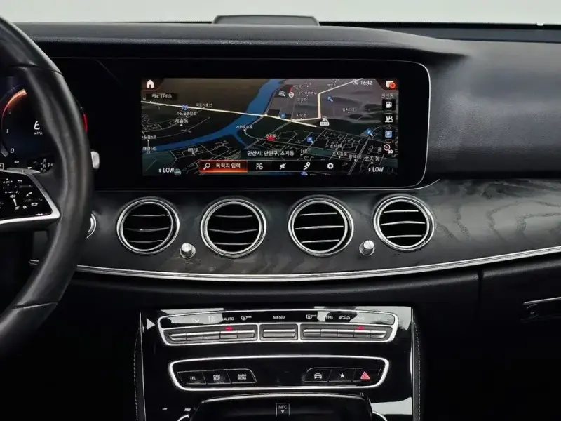 2023 Mercedes-Benz E-Класс с пробегом 41 174 км