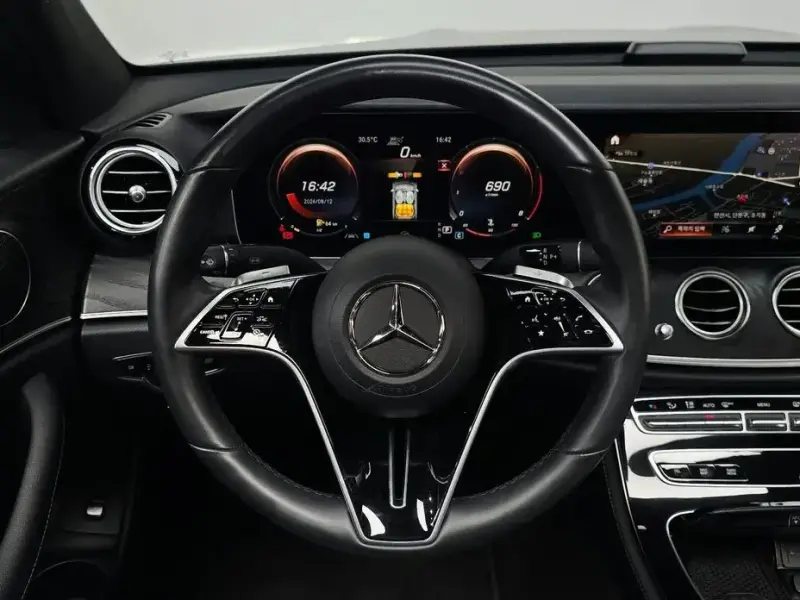 2023 Mercedes-Benz E-Класс с пробегом 41 174 км