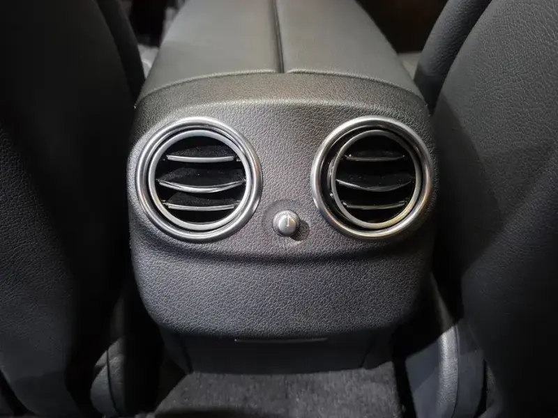 2021 Mercedes-Benz E-Класс с пробегом 33 936 км
