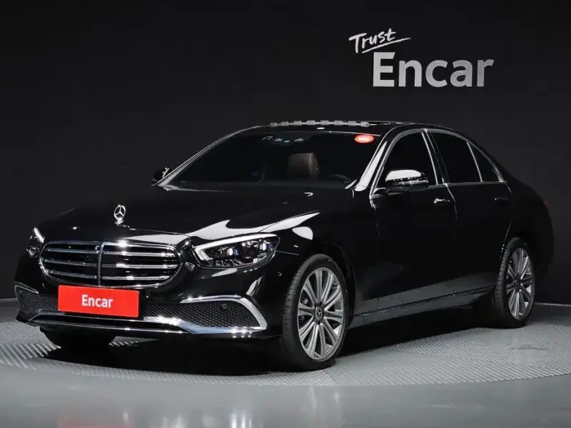 2023 Mercedes-Benz E-Класс с пробегом 40 478 км