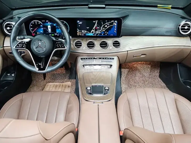 2023 Mercedes-Benz E-Класс с пробегом 40 478 км