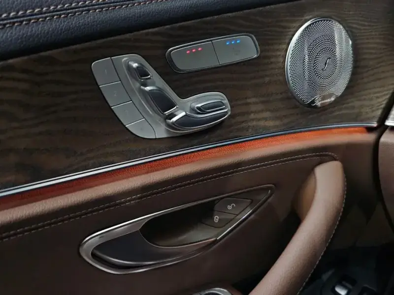 2023 Mercedes-Benz E-Класс с пробегом 40 478 км