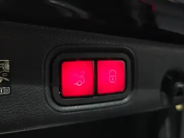 2023 Mercedes-Benz E-Класс с пробегом 40 478 км