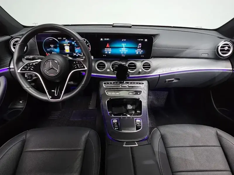2023 Mercedes-Benz E-Класс с пробегом 24 171 км