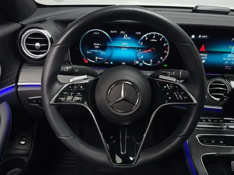 2023 Mercedes-Benz E-Класс с пробегом 24 171 км