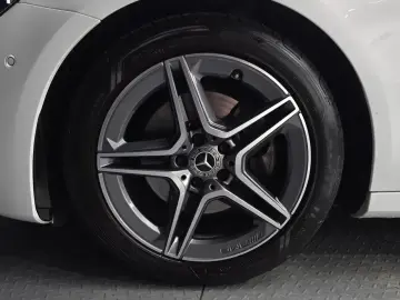 2022 Mercedes-Benz E-Класс с пробегом 8 786 км