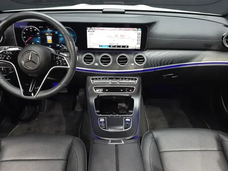 2022 Mercedes-Benz E-Класс с пробегом 8 786 км