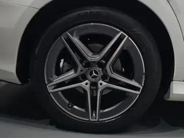 2023 Mercedes-Benz E-Класс с пробегом 24 171 км