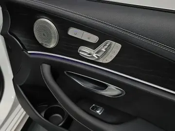 2023 Mercedes-Benz E-Класс с пробегом 24 171 км