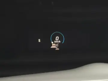 2022 Mercedes-Benz E-Класс с пробегом 8 786 км