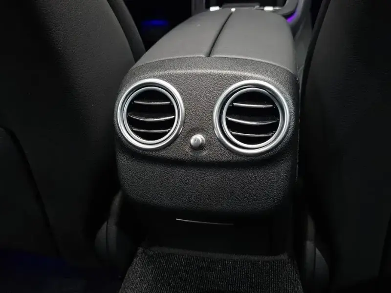 2023 Mercedes-Benz E-Класс с пробегом 24 171 км
