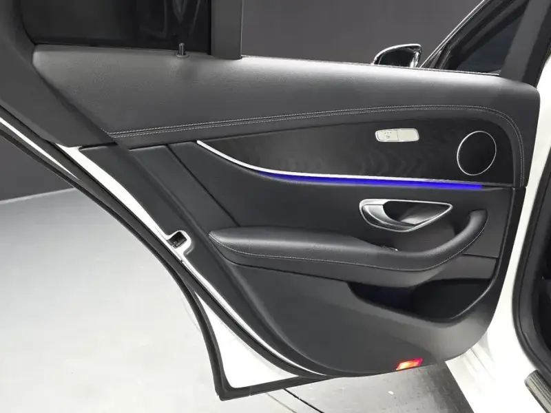 2022 Mercedes-Benz E-Класс с пробегом 8 786 км