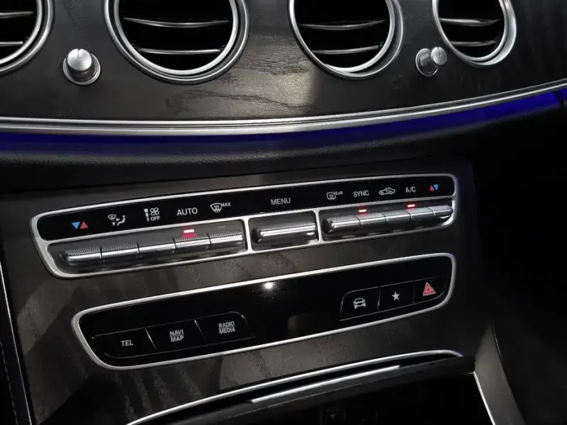 2022 Mercedes-Benz E-Класс с пробегом 8 786 км