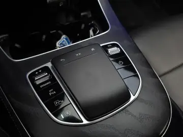 2022 Mercedes-Benz E-Класс с пробегом 8 786 км