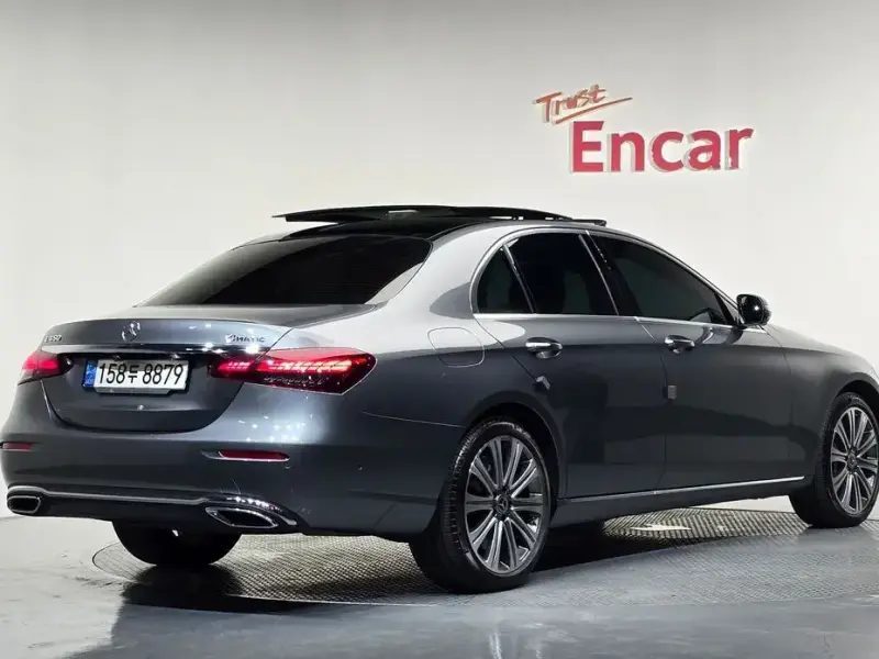 2021 Mercedes-Benz E-Класс с пробегом 69 481 км
