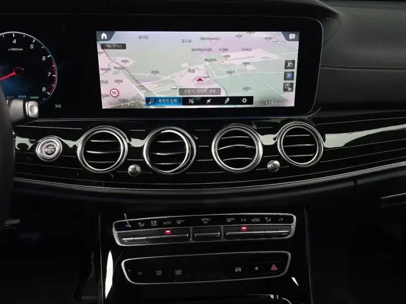 2021 Mercedes-Benz E-Класс с пробегом 69 481 км