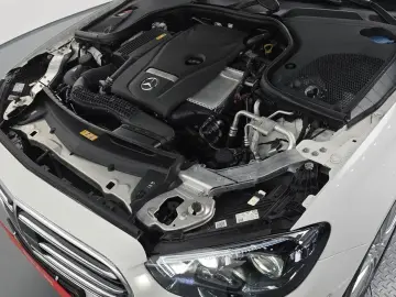 2022 Mercedes-Benz E-Класс с пробегом 23 877 км