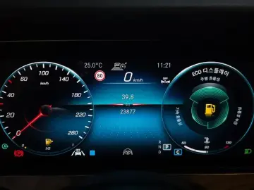 2022 Mercedes-Benz E-Класс с пробегом 23 877 км