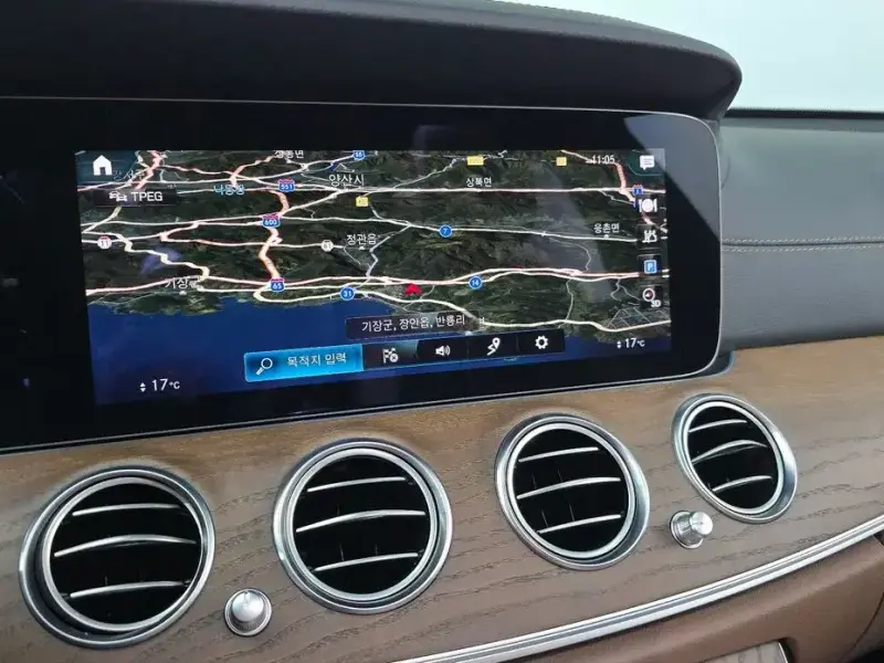 2022 Mercedes-Benz E-Класс с пробегом 23 877 км