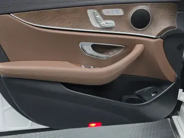2022 Mercedes-Benz E-Класс с пробегом 23 877 км