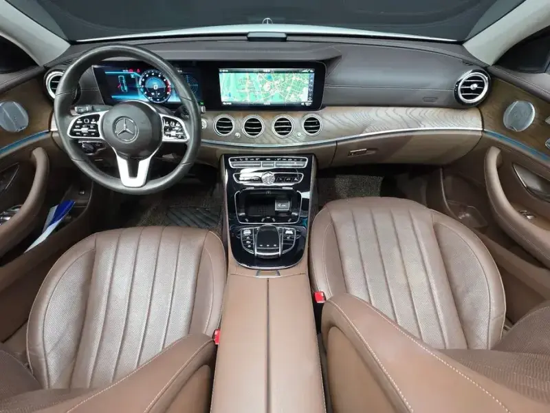 2019 Mercedes-Benz E-Класс с пробегом 82 866 км