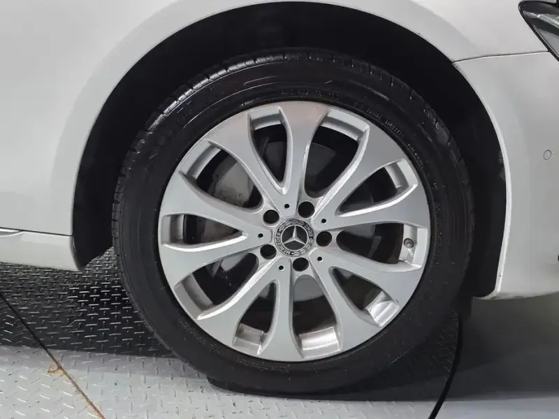 2019 Mercedes-Benz E-Класс с пробегом 82 866 км